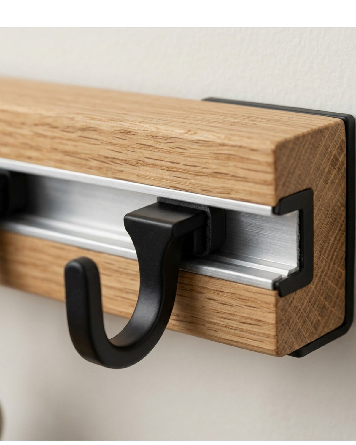 Korfe Three Sliding Hook Wall Rail Oak Black - Detail view